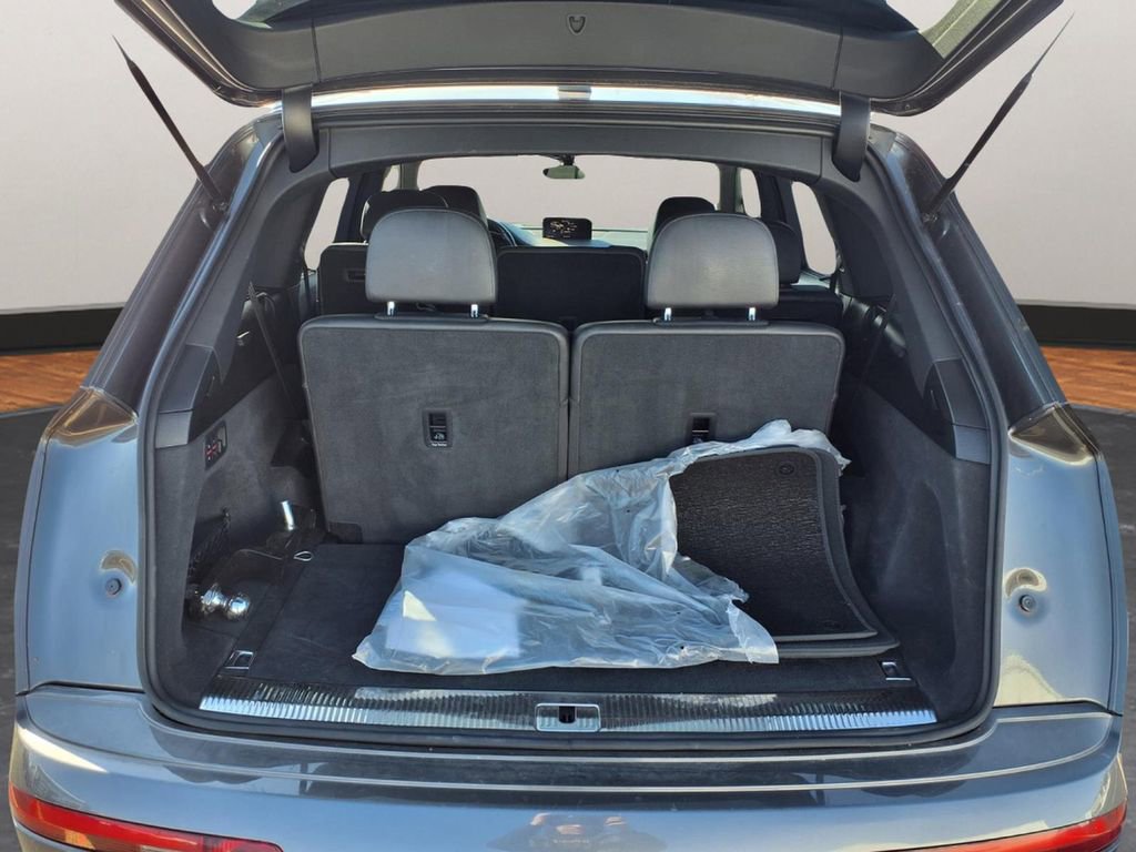 Used 2018 Audi Q7 2.0T Premium Plus w/ Premium Plus Package image 29