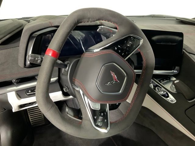 Used 2023 Chevrolet Corvette Stingray Premium Conv w/ Z51 Performance Package image 19