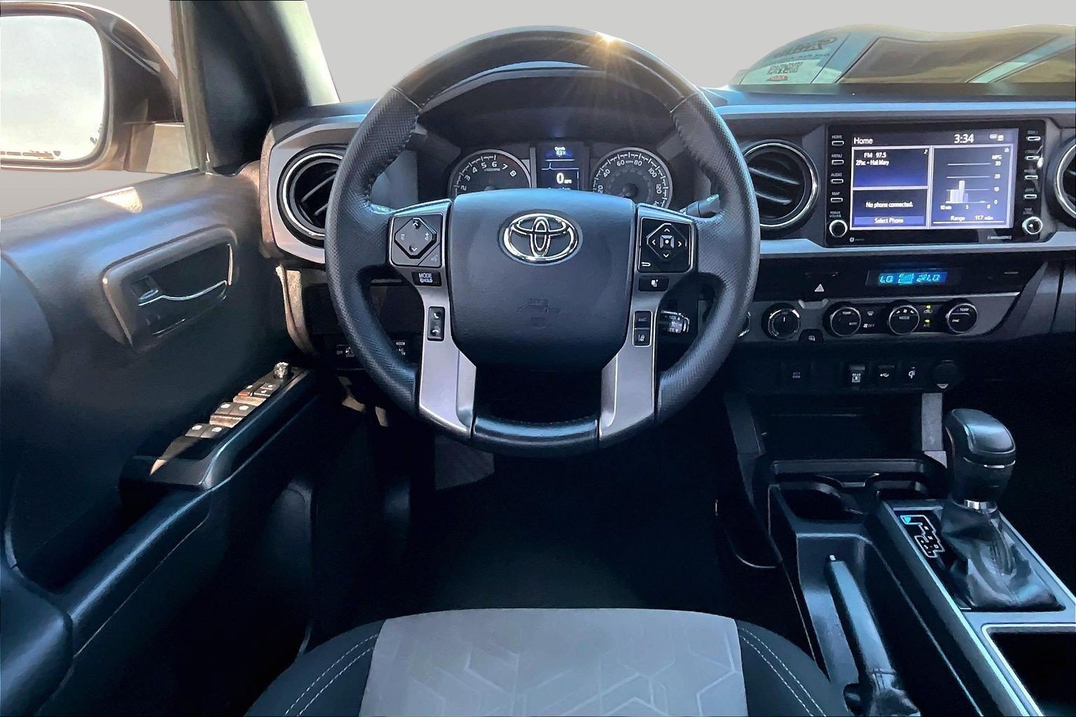 Used 2023 Toyota Tacoma TRD Sport AWD/4WD image 5