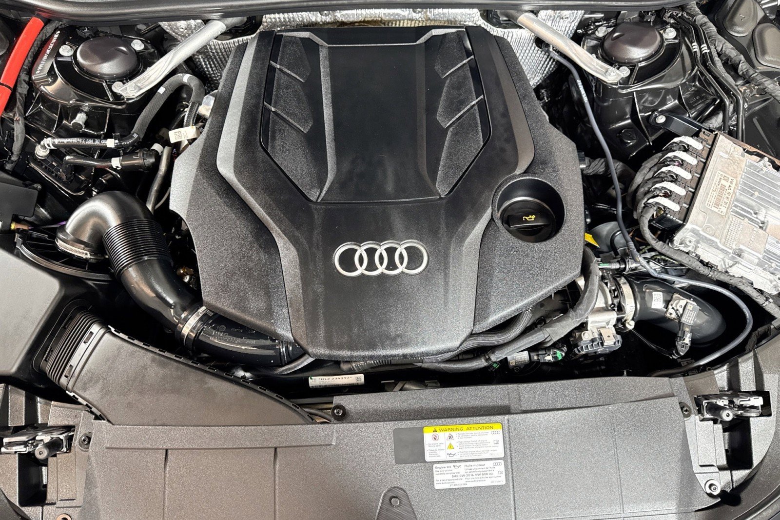 Used 2025 Audi A6 Premium Plus w/ Premium Plus Package image 29