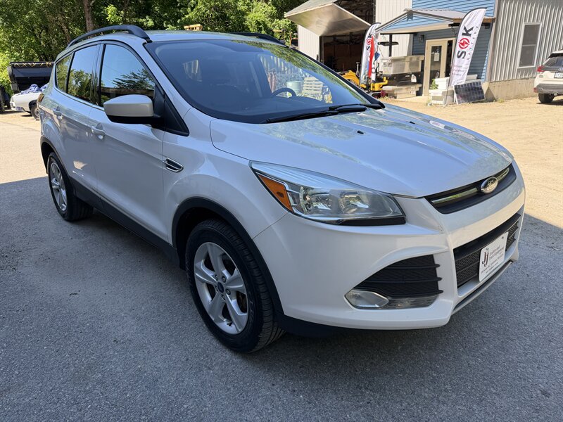 Used 2016 Ford Escape SE w/ SE Leather Comfort Package AWD/4WD image 53