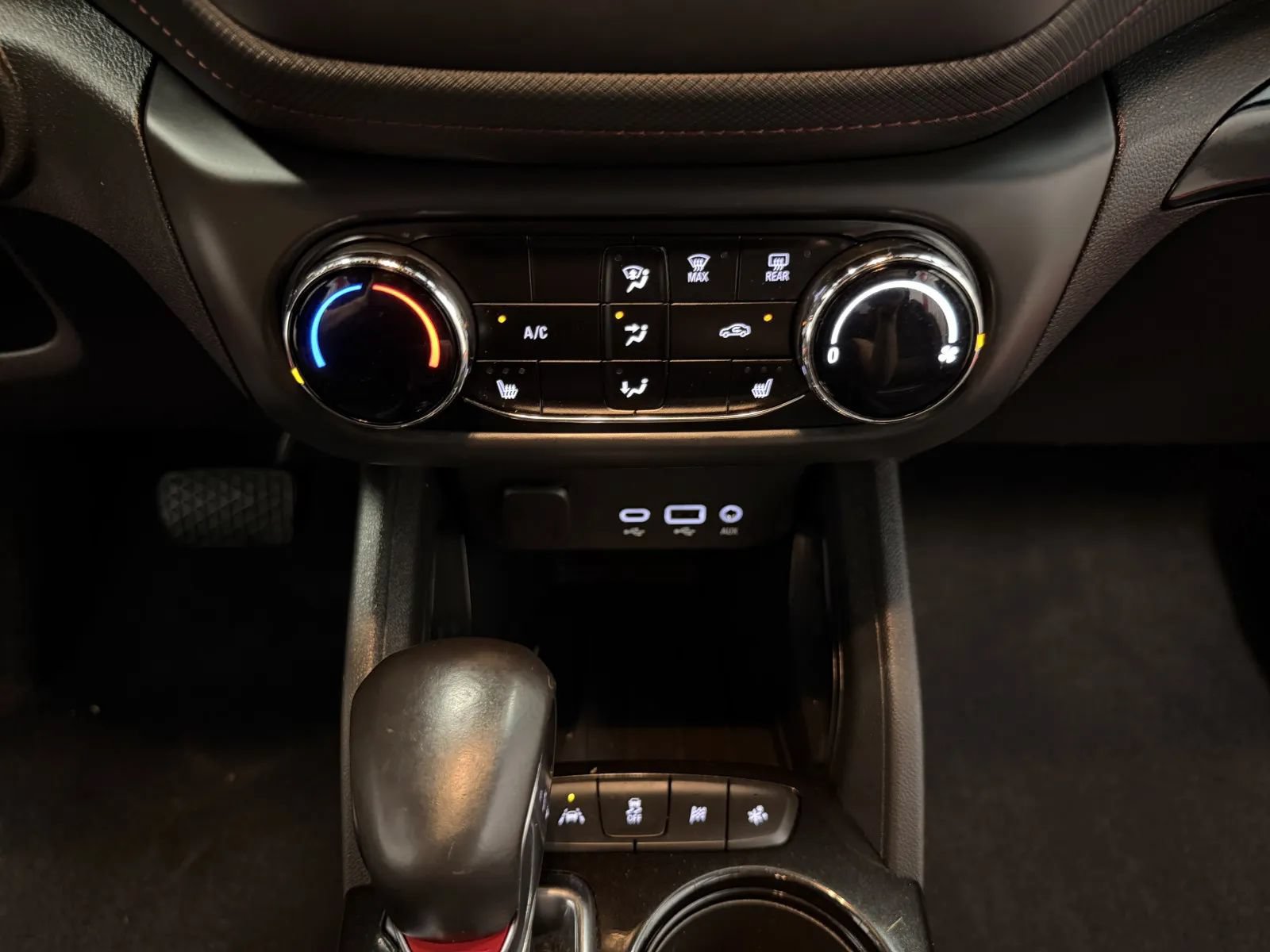 Used 2022 Chevrolet TrailBlazer RS FWD image 33