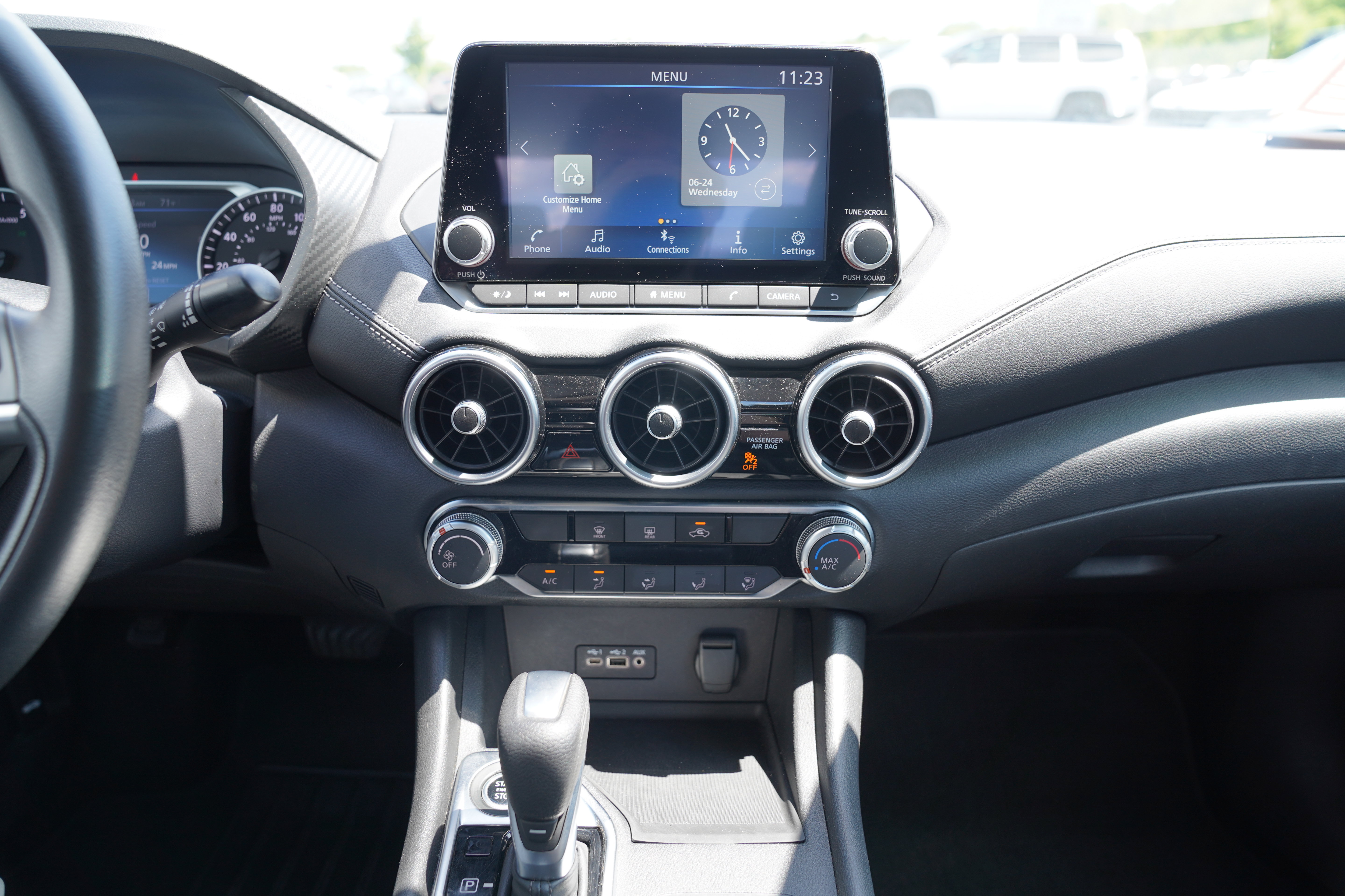 Used 2023 Nissan Sentra SV FWD image 21