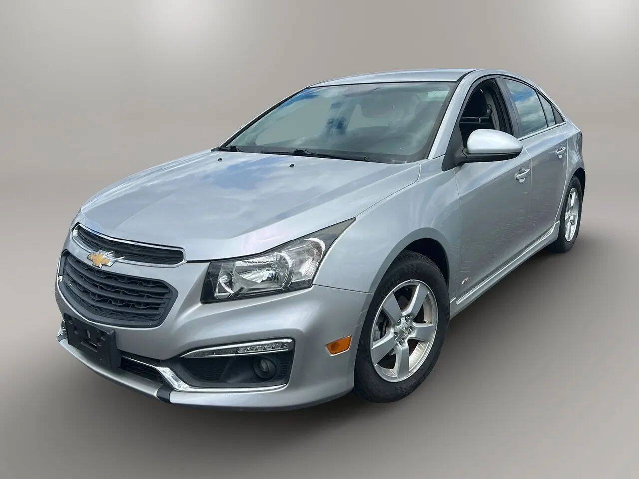 Used 2016 Chevrolet Cruze LT FWD image 3