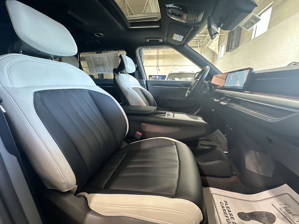 New 2026 Kia EV9 GT-Line image 27