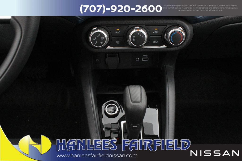 New 2025 Nissan Versa SV w/ Trunk Package FWD image 19