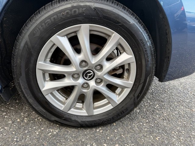 Used 2018 MAZDA MAZDA3 Sport w/ Preferred Equipment Package image 16
