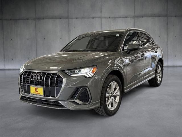 Certified 2025 Audi Q3 2.0T Premium w/ Convenience Package
