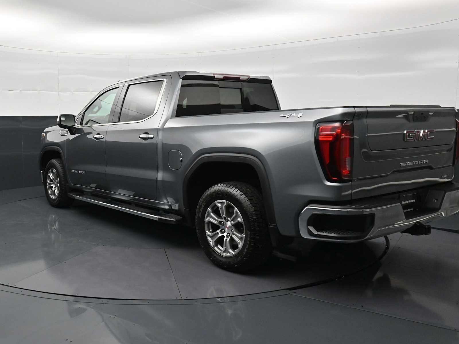 Used 2021 GMC Sierra 1500 SLT w/ SLT Convenience Package AWD/4WD image 3