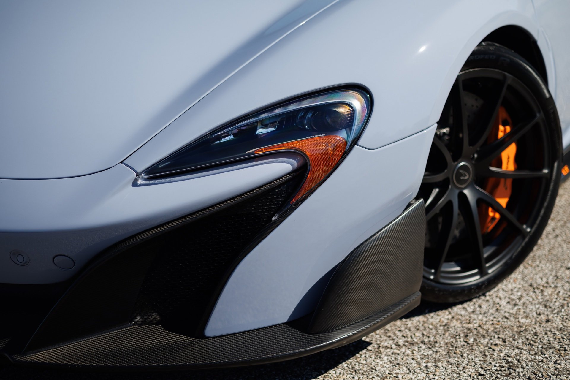 Used 2016 McLaren 675LT Spider image 22