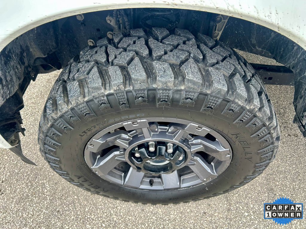 Certified 2024 Ford F350 Lariat w/ Lariat Ultimate Package image 32