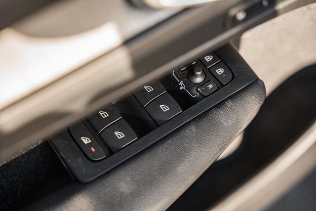 New 2026 Volvo XC40 B5 Plus w/ Protection Package Premier image 41