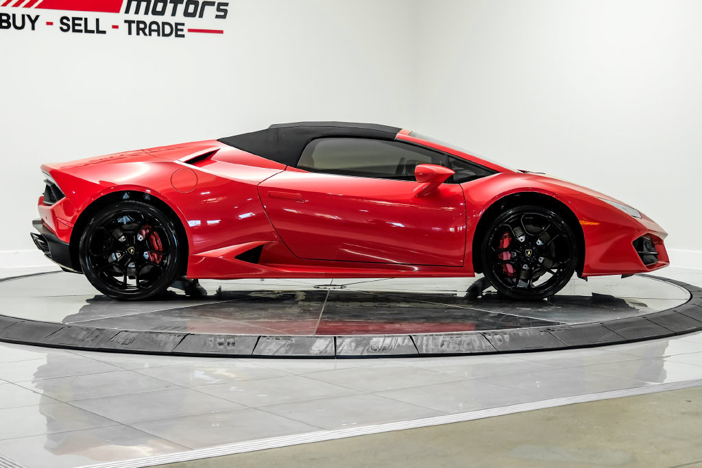 Used 2018 Lamborghini Huracan LP 580-2 RWD image 9