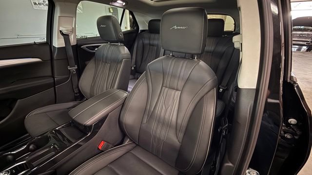 Used 2024 Buick Envision Avenir AWD/4WD image 18