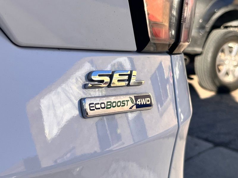 Used 2018 Ford Escape SEL w/ Ford Safe & Smart Package image 9