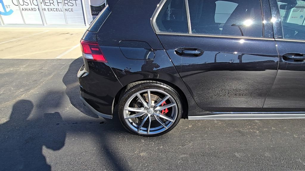 Used 2022 Volkswagen GTI S image 10