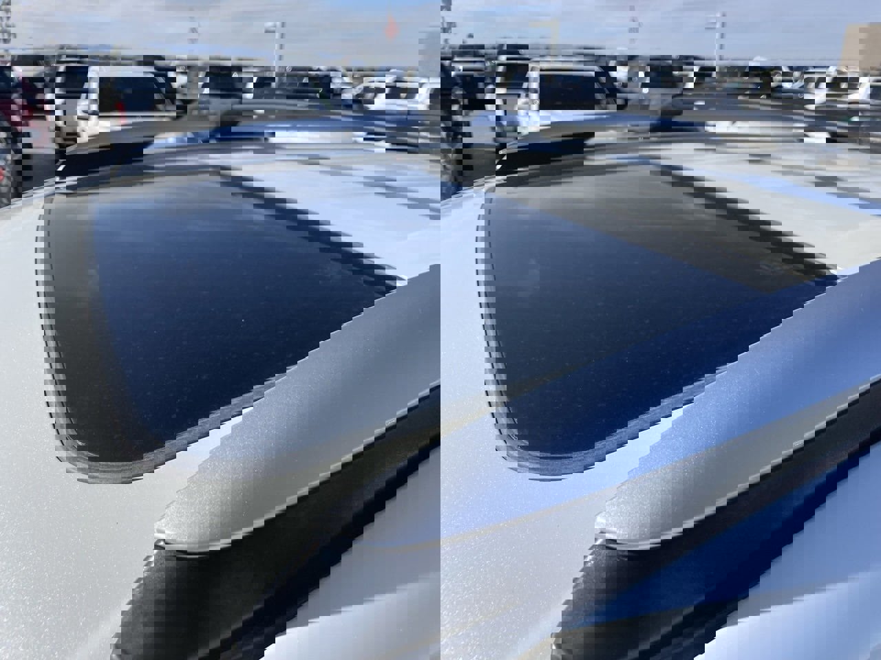 Used 2016 Toyota RAV4 Limited image 4