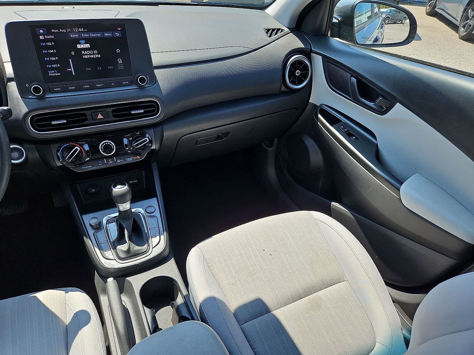 Used 2023 Hyundai Kona SEL FWD image 12
