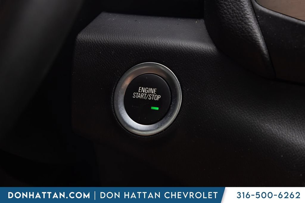 Used 2023 GMC Terrain SLT FWD image 10