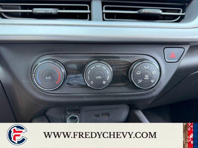 Used 2024 Chevrolet Trax LS FWD image 16