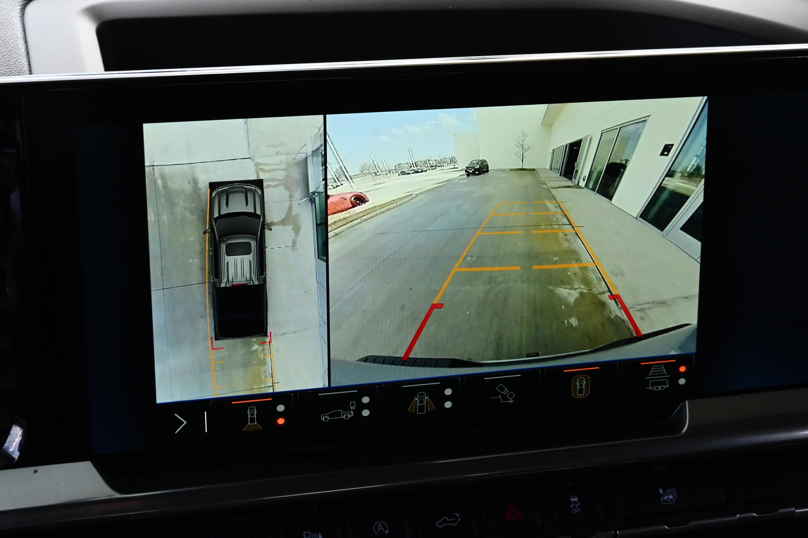 Used 2024 Chevrolet Silverado 1500 RST image 18