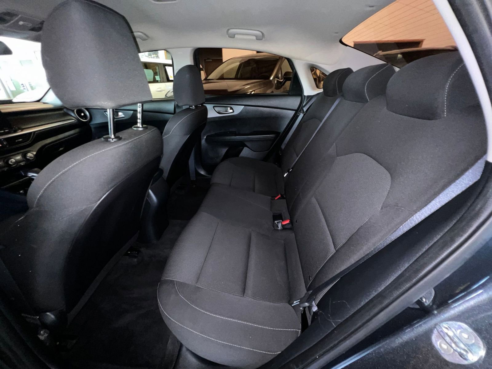 Used 2021 Kia Forte LXS image 29