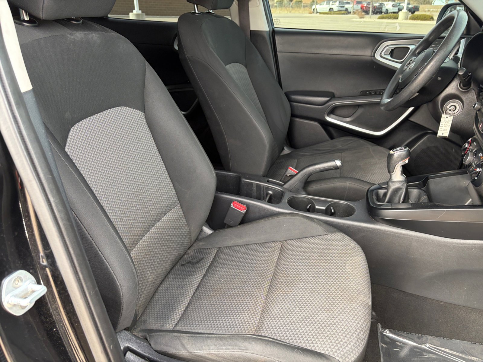 Used 2020 Kia Soul LX image 34