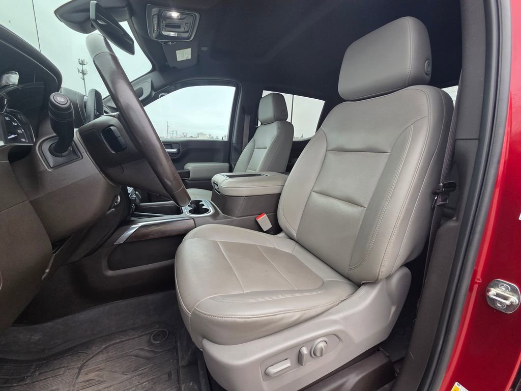 Used 2021 GMC Sierra 1500 SLT w/ SLT Premium Plus Package AWD/4WD image 18