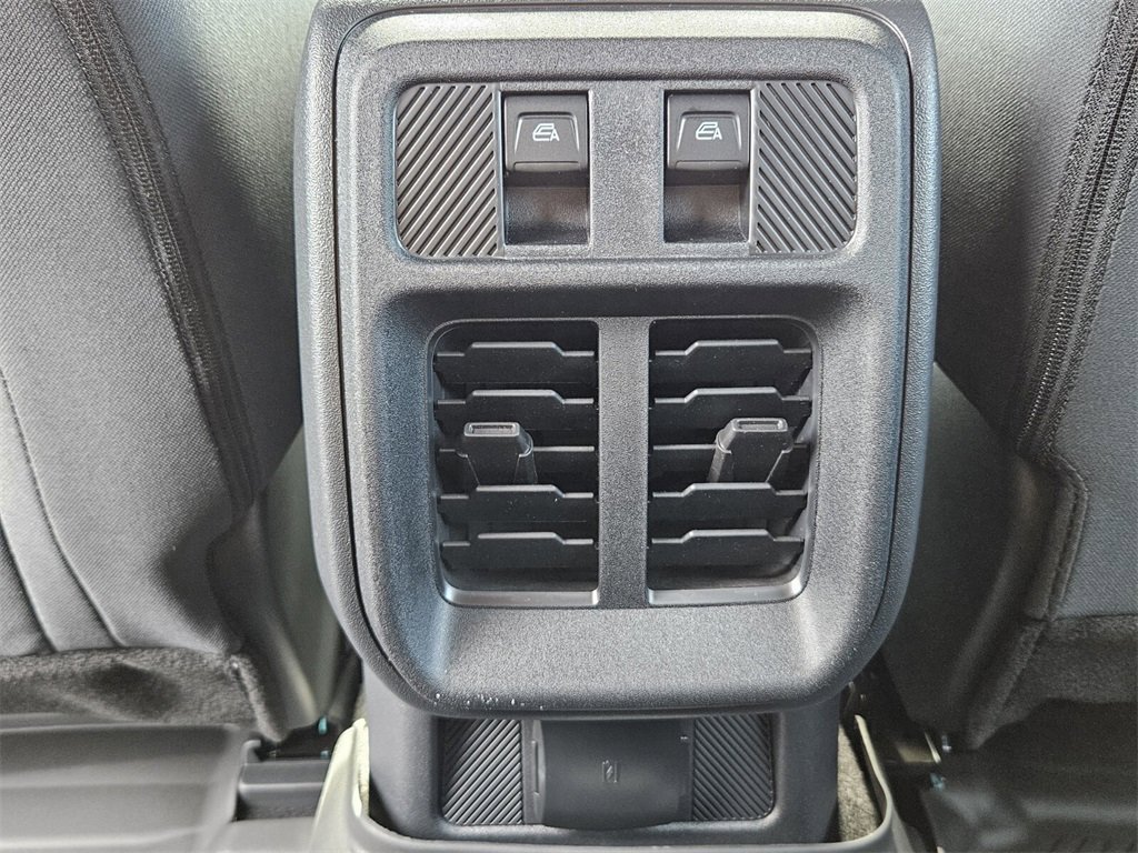 New 2025 Ford Bronco 4-Door image 8