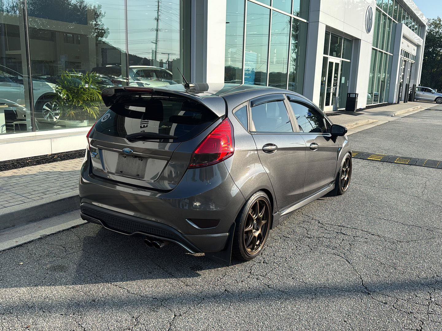 Used 2018 Ford Fiesta ST FWD image 17
