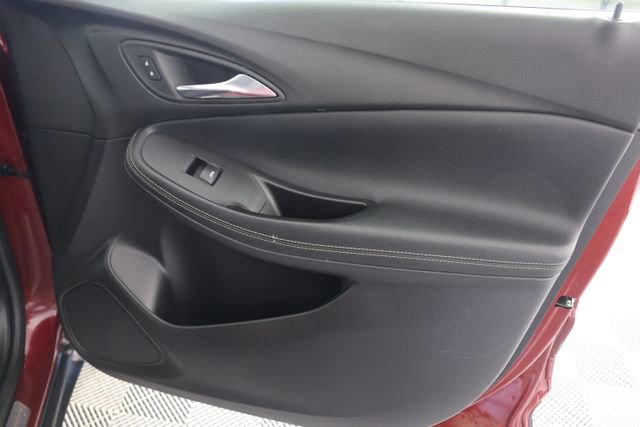 Used 2022 Buick Encore GX Essence w/ Advanced Technology Package image 29