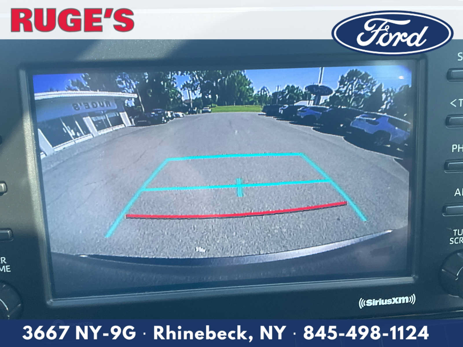 Used 2021 Toyota RAV4 XLE w/ XLE Grade Weather Package AWD/4WD image 22