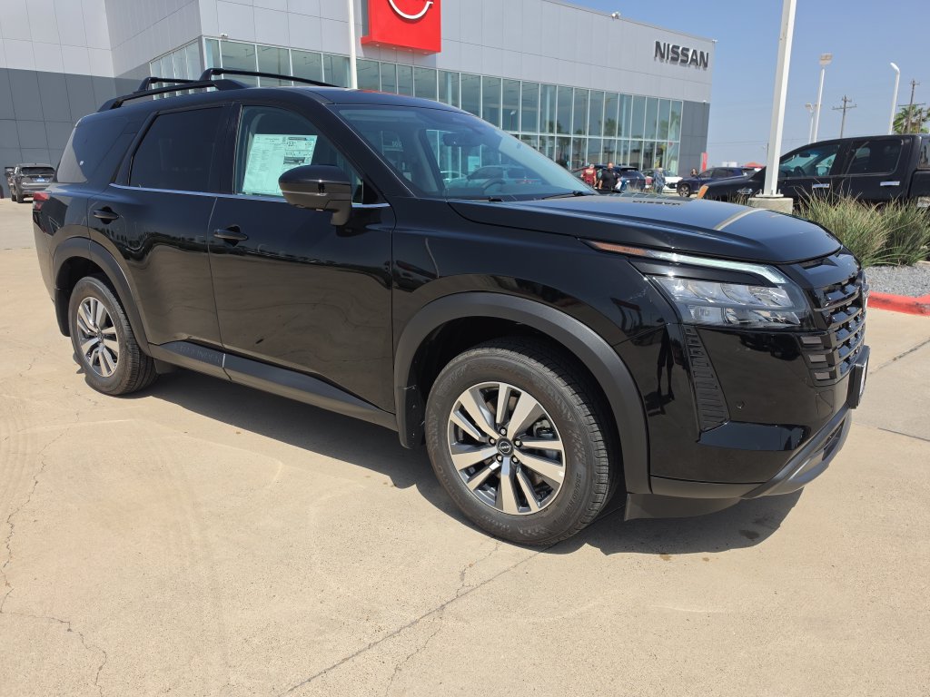 New 2026 Nissan Pathfinder SL FWD image 9