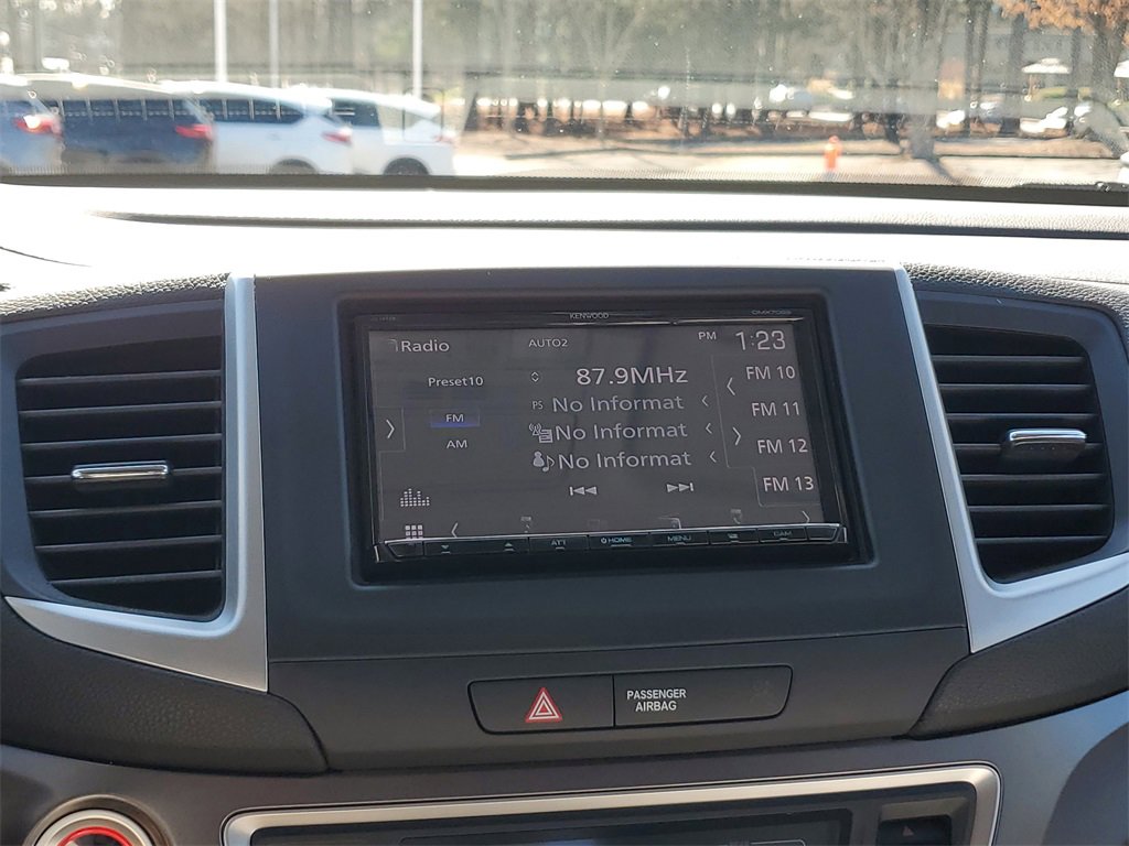 Used 2018 Honda Pilot LX image 25