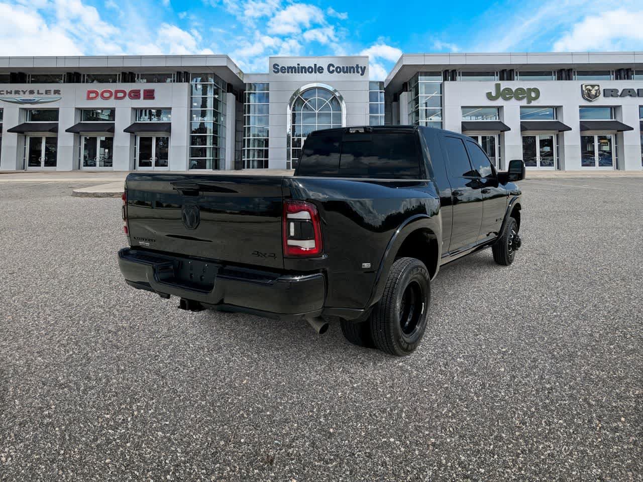Certified 2024 RAM 3500 Limited AWD/4WD image 8