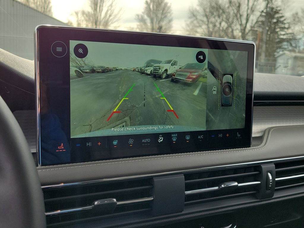 New 2026 Lincoln Corsair Premiere image 26