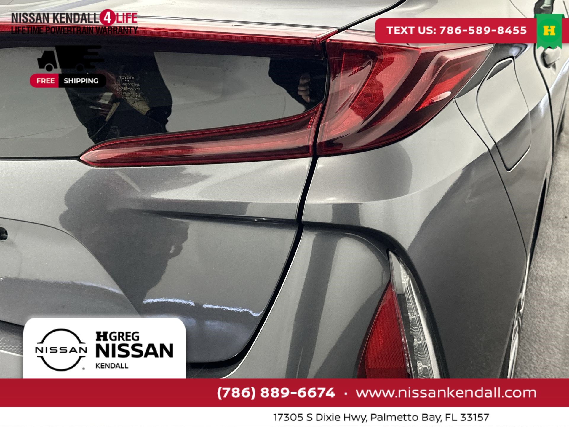 Used 2017 Toyota Prius Prime Advanced image 30