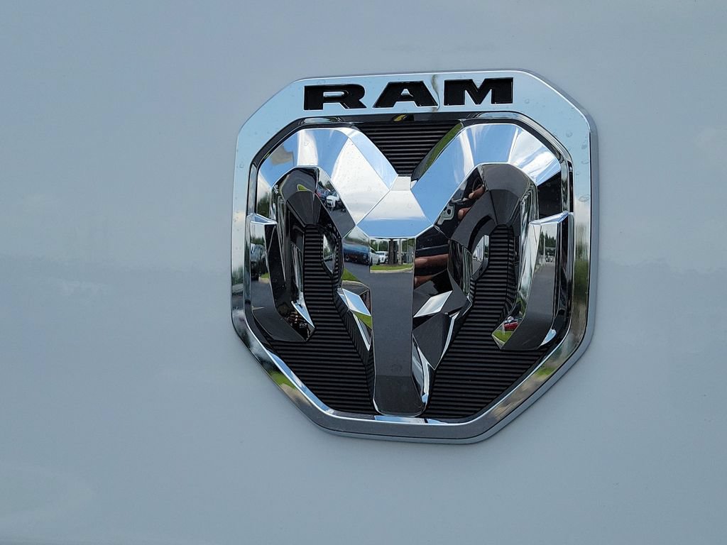 New 2026 RAM ProMaster 1500 w/ Convenience Group FWD image 8