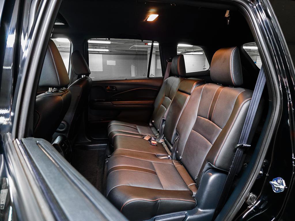 Used 2023 Honda Passport TrailSport image 23