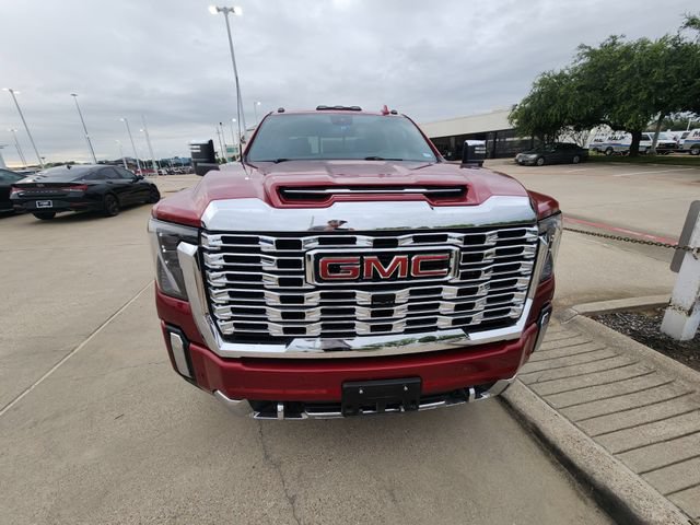 Used 2024 GMC Sierra 2500 Denali w/ Denali Reserve Package AWD/4WD image 2