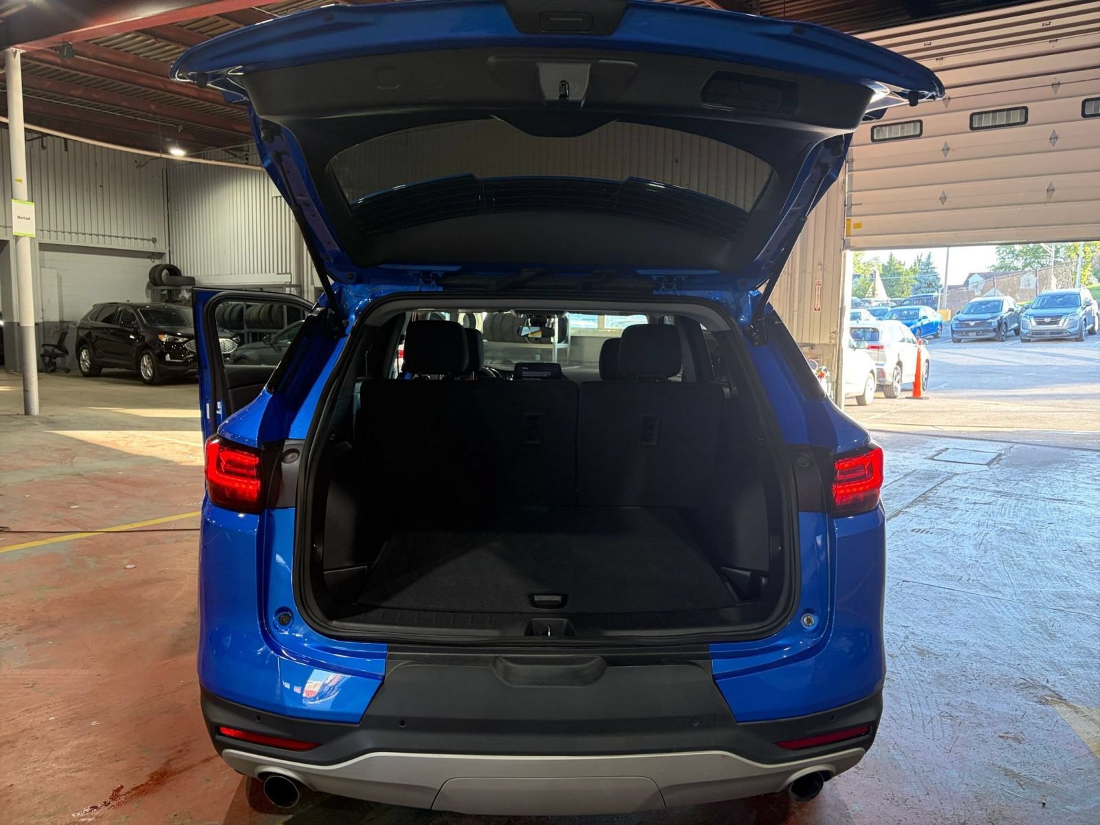 Used 2026 Chevrolet Blazer LT FWD image 31