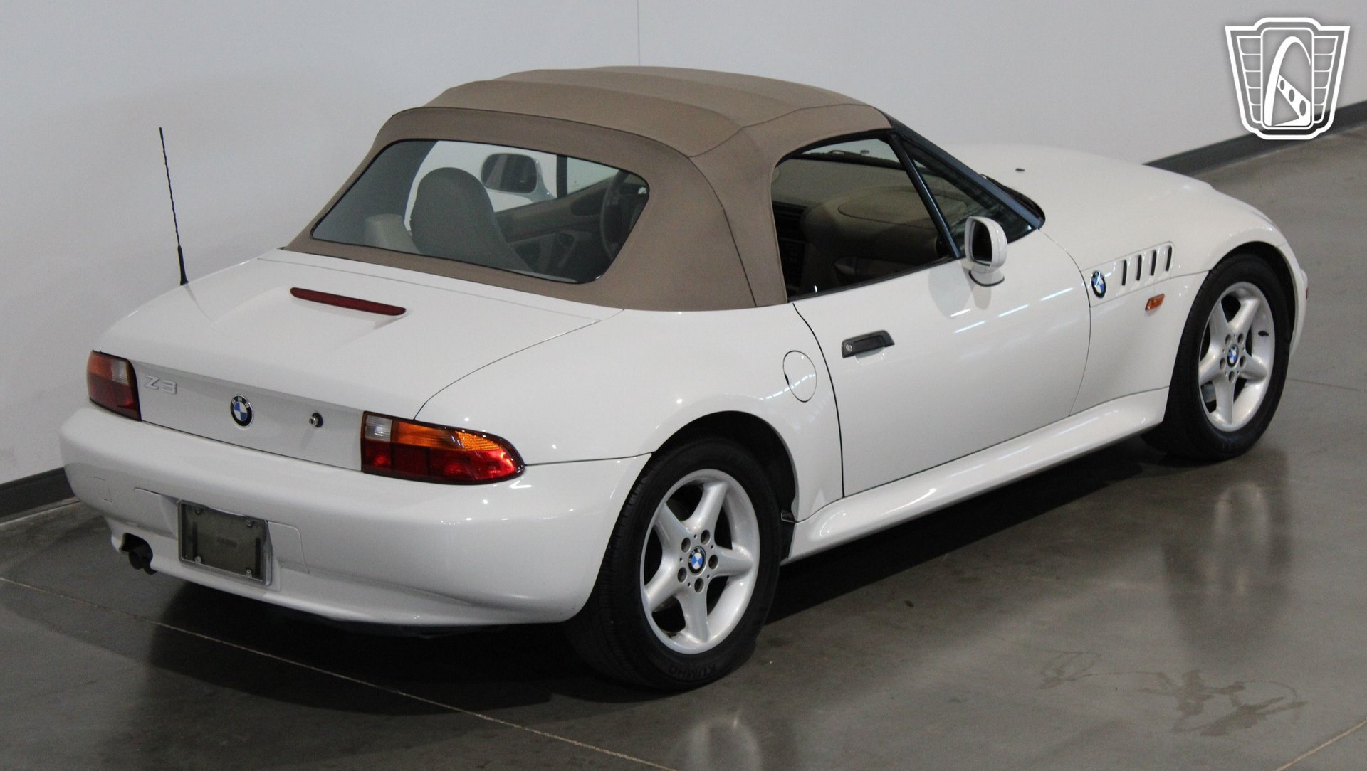Used 1997 BMW Z3 2.8 RWD image 16