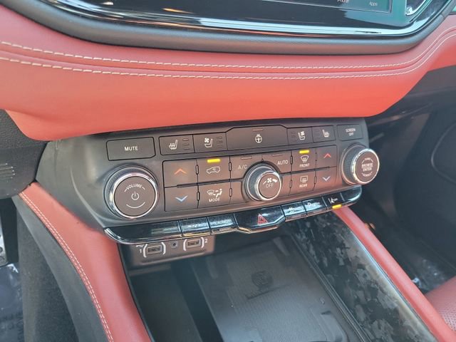 Used 2021 Dodge Durango SRT w/ Premium Interior Group image 22