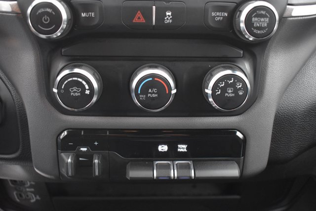 Used 2024 RAM 2500 Big Horn image 28