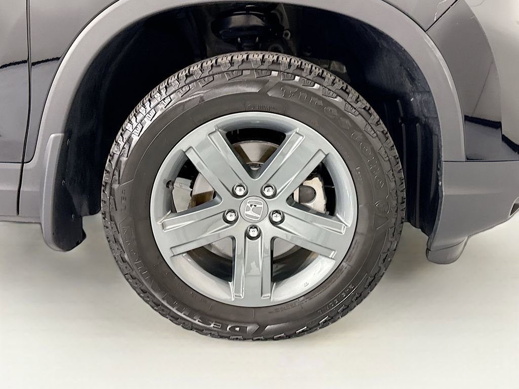 Certified 2023 Honda Ridgeline RTL image 32