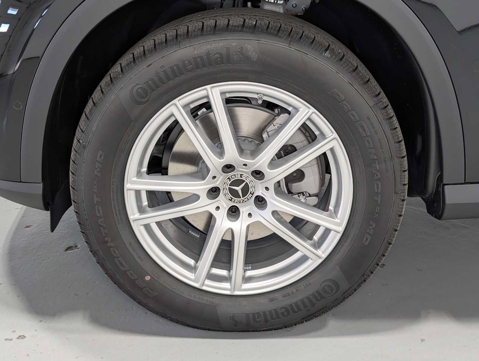 New 2026 Mercedes-Benz GLC 300 4MATIC image 3