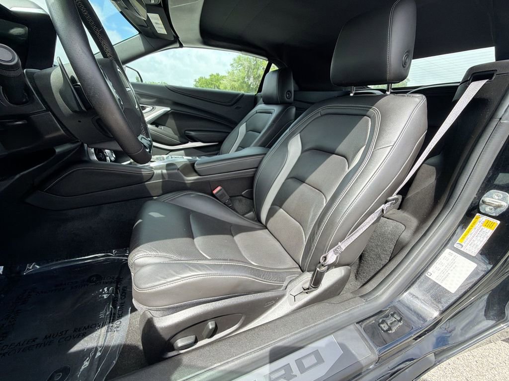 Used 2016 Chevrolet Camaro LT image 27