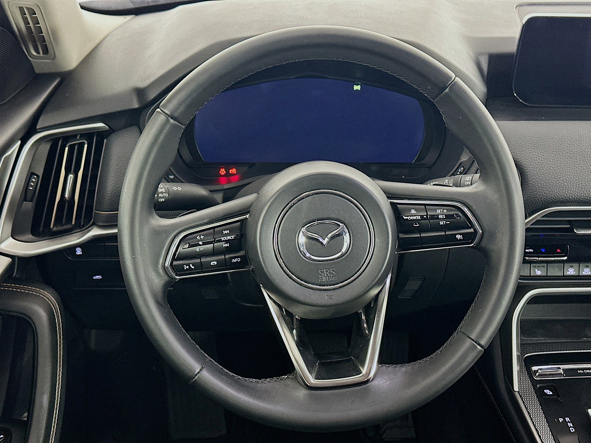 Used 2024 MAZDA CX-90 Plug-In Hybrid w/ Preferred AWD/4WD image 18