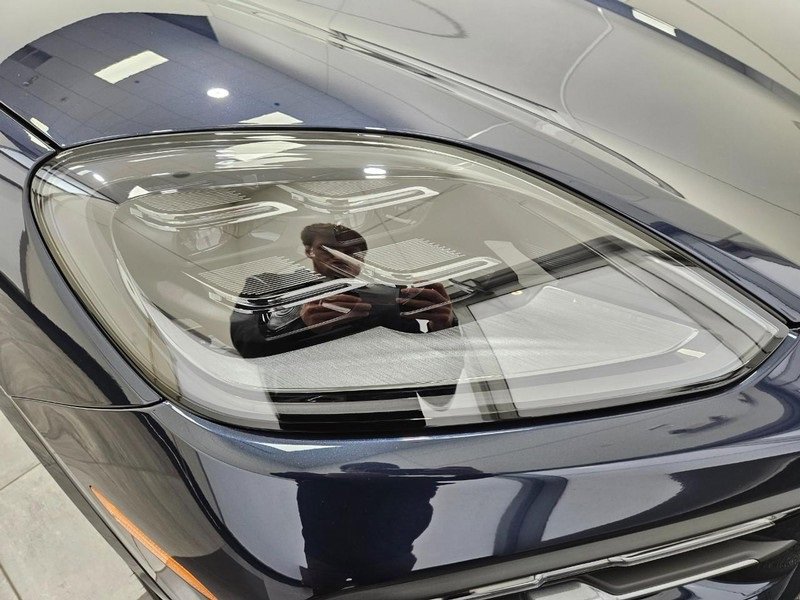 New 2026 Porsche Cayenne S image 11
