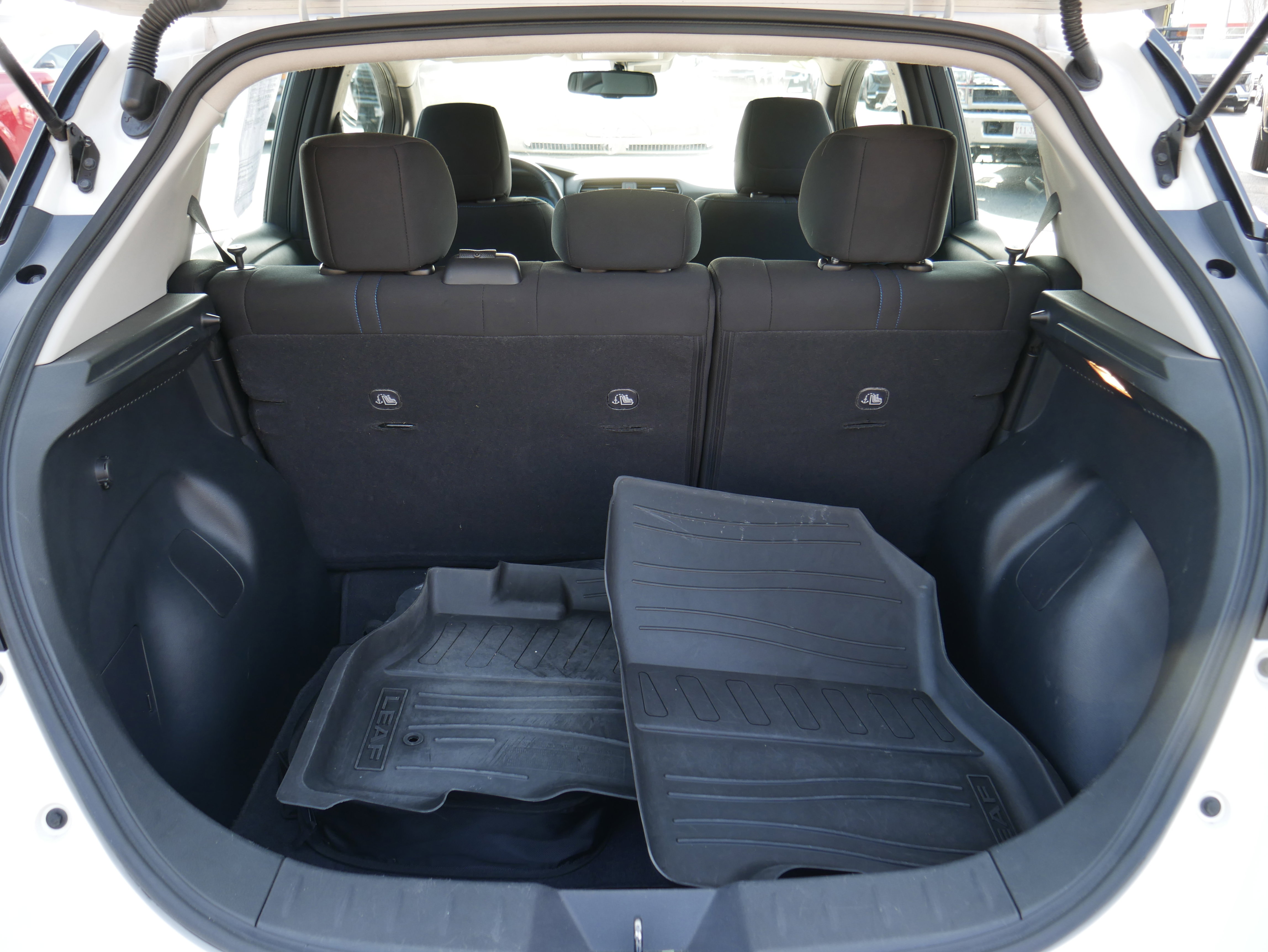 Used 2024 Nissan Leaf SV Plus image 11